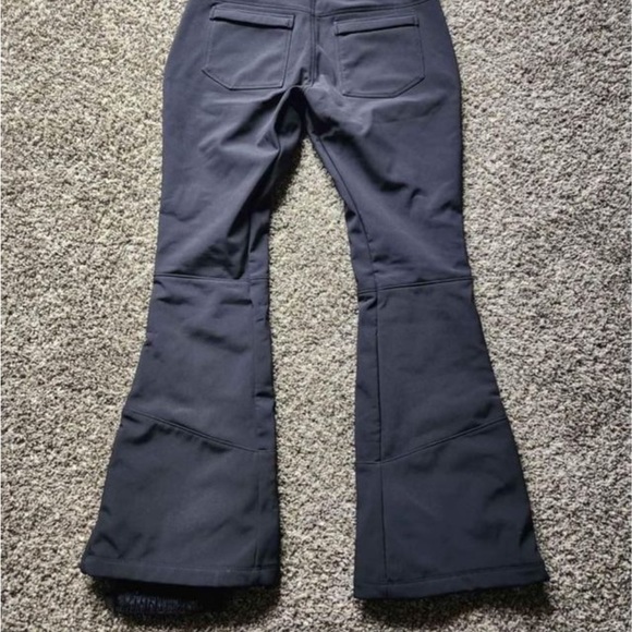 Columbia - Picture 2 of 4